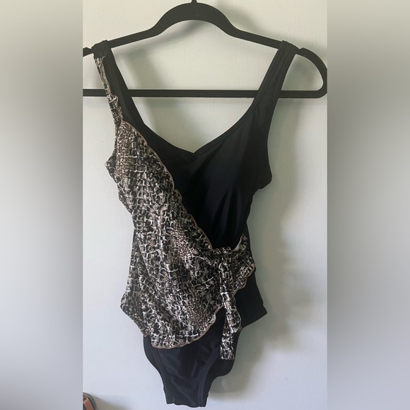 Black and leopard one piece swimsuit. Cross tie sash.  Worn once. Fits like a 6 - Picture 1 of 7